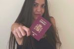 بسبب أصولها اليهودية منذ 600 عامًا: لاجئة فلسطينية تحصل على الجنسية الاسبانية! (القصة كاملة بالصور)