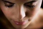 دراسة: المرأة تبكى 46 مرة سنوياً مقابل 17 للرجل