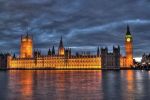 برلمانيون بريطانيون يطالبون بإدخال قطط إلى البرلمان