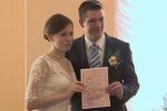 تزايد الطلب على مكاتب الزواج في أوكرانيا 