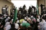  مصادر فلسطينية : مصر تقترح فتح معبر رفح يومين أسبوعياً بصورة مؤقتة