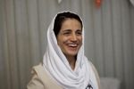 السلطات الإيرانية تفرج عن ناشطة حقوقية