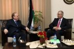 الحمد الله يطلع وزير الصناعة والتجارة الأردني على المعيقات التي تواجه الاقتصاد الفلسطيني