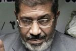  مرسي يحرص على متابعة الجزيرة ويقول لحراسه النصر قادم 