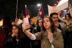 أردوغان يهاجم نساء تركيات متظاهرات: وقحات وقمن بالإساءة للإسلام بالاستهزاء بالأذان