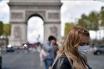 فيروس كورونا: قيود جديدة في فرنسا لمواجهة متحور أوميكرون وسط مخاوف من موجة إصابات كبيرة