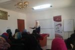 مركز نرسان ينفذ لقاءات توعوية للنساء العاملات في مدينة يطا