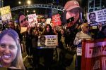 مطالبة بانتخابات وصفقة تبادل أسرى: احتجاجات ضد حكومة نتنياهو وإغلاق 