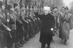 نتنياهو يبريء هتلر من مذابح اليهود ويتهم الحسيني