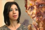   فنانة تقيم معرضا عن مآسي الحرب بسوريا