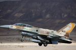 على حدود غزة- مقتل طيار اسرائيلي واصابة اخر بتحطم اف 16