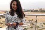 ما قصّة (فتاة الفستان) حبيبة طارق التي أثار ما فعله بها مراقبو الإمتحانات بجامعة طنطا ضجة!