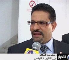 تونس تدعو الجامعة العربية لاجتماع عاجل لبحث ملابسات وفاة عرفات
