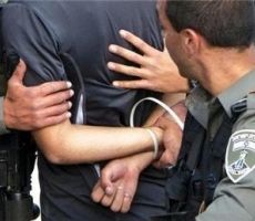  اعتقال أسير محرر في القدس بعد تفتيش منزله بوحشية