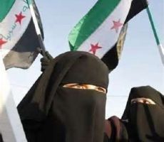 سنتان على الثورات.. سوريا شعب بين المطرقة والسندان