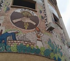 افتتاح جدارية  مميزة من الفسيفساء والكراميكا الملونة الجميلة تحت عنوان جدارية ' باقة دار السلام 'في مدينة باقة الغربية