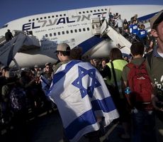 إسرائيل تنقل 'عائلات يهودية' من اليمن بعملية سرية الى تل أبيب