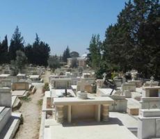 حصل في رام الله...مسلمة دفنت في مقبرة للمسيحيين بالخطأ!