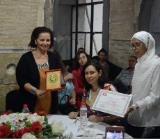 بمناسبة العيد الوطني للمرأة التونسية:  جمعية الكاتبات المغاربيات بتونس تكرّم المفكرة ألفة يوسف التي تقول :' أعيش تجربة فكرية و روحانية '