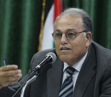'أمناء العربية الأمريكية' يقر تعيين د. علي أبو زهري رئيسا للجامعة
