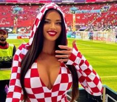 مشجعة كرواتية تنتهك المحظور في مونديال قطر (صور+ فيديو)