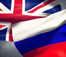 سفير روسيا لدى لندن يتهم بريطانيا بالتورّط في الحرب