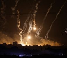 7 شهداء ومصابون إثر قصف الاحتلال منزلا في رفح جنوب قطاع غزة