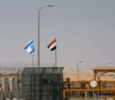 إعلام عبري: مصر تحذر إسرائيل وأمريكا