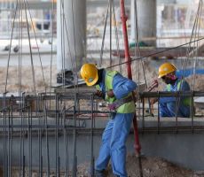 تقرير حقوقي: نزوح جماعي للعمالة متعددة الجنسيات من قطر