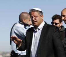 على خلفية الاحتجاجات: بن غفير يقيل قائد شرطة تل أبيب