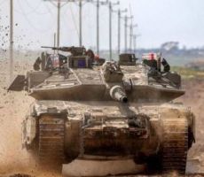 صحيفة فرنسية: ما هي تداعيات وقف كندا تصدير السلاح لإسرائيل؟