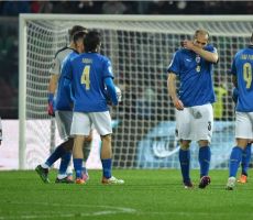  إيطاليا: خيبة أمل كبرى وآلام مستمرة بعد الفشل في بلوغ كأس العالم