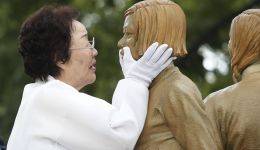 “نساء المتعة” وامرأة لكل 70 جنديا.. رئيس كوريا الجنوبية يفجر جدلا ضده