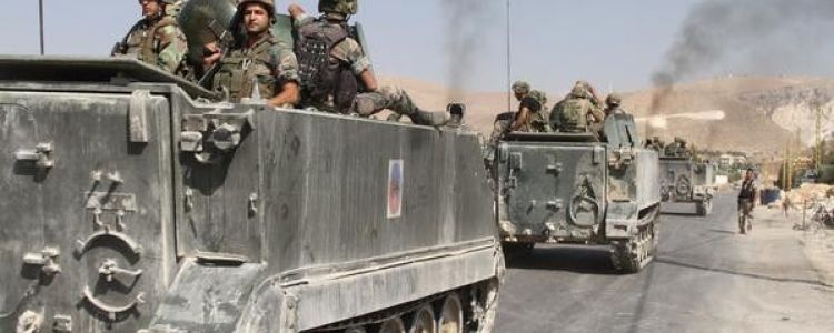 اشتباكات بين الجيش اللبناني ومسلحين بعرسال
