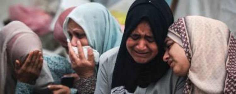 استشهاد 14 طفلا وسيدة بقصف إسرائيلي لمنزل في مخيم النصيرات وسط غزة