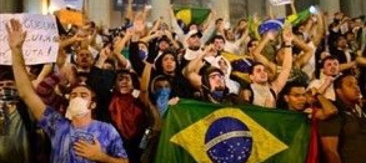 أضخم احتجاج منذ 20 عاماً: آسفون للازعاج ..البرازيل تتغيير