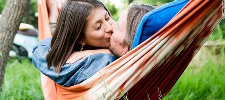 8 فوائد صحية للتقبيل