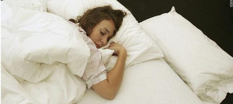 دراسة: النوم الجيد مرتبط بالعِرق ولون البشرة