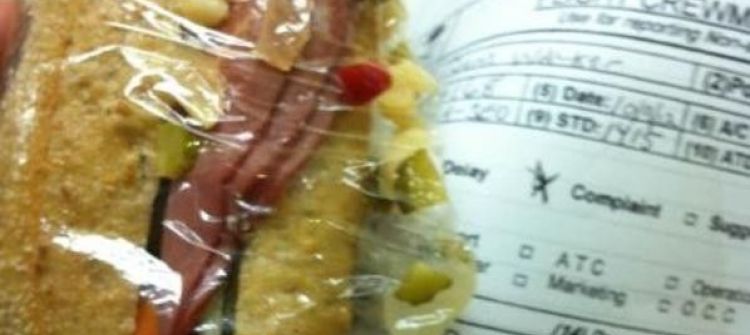 حلال:شطائر من لحم الخنزير على الخطوط الجوية السعودية