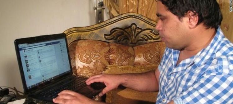  شاب فلسطيني يخترق صفحة مؤسس الفيسبوك 