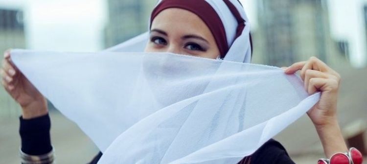 اتحاد المرأة الفلسطينية يدعو إلى قمع الحريات/ د.عصام شاور