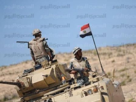 الجيش المصري: حظر تملك الأراضي الحدودية بسيناء لا علاقة له بالفلسطينيين