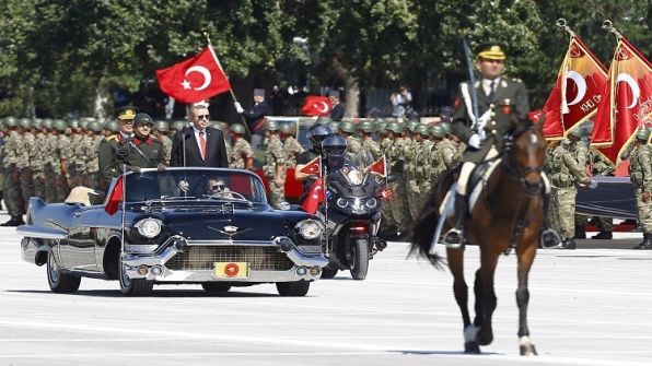 أردوغان يبدأ بتشكيل جيش تركيا الجديد