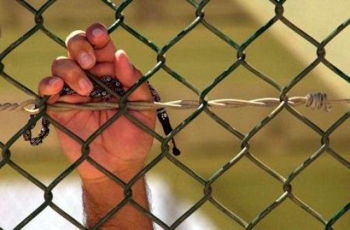 محكمة الاحتلال تمدد حبس المعتقل الزغل 15 يوما 