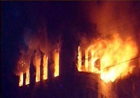 مجهولون يحرقون مبنى القنصلية السورية في كازاخستان