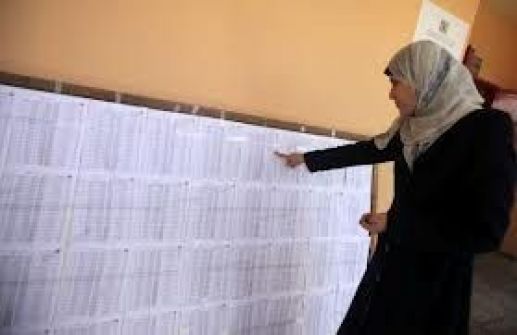 المرأة تواصل حملات من بيت لبيت في شمال غزة