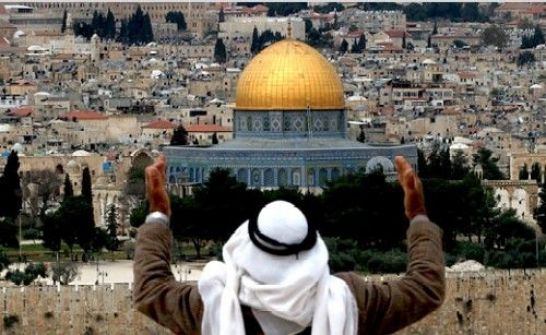 'إلى قلب القدس' إصدار جديد عن الهيئة الإسلامية المسيحية 
