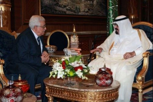 الرئيس عباس ينهي زيارة قصيرة للمملكة العربية السعودية