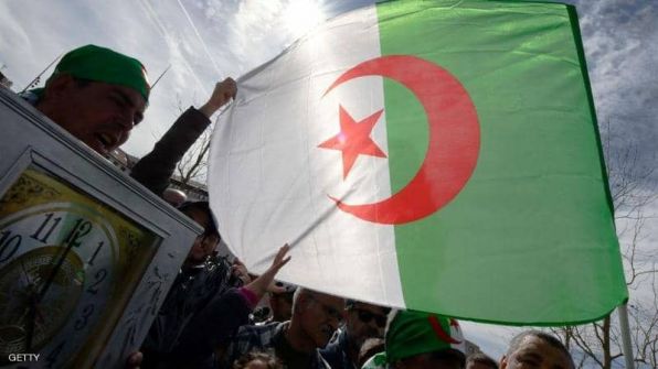  انسحاب أول مرشح من انتخابات رئاسة الجزائر