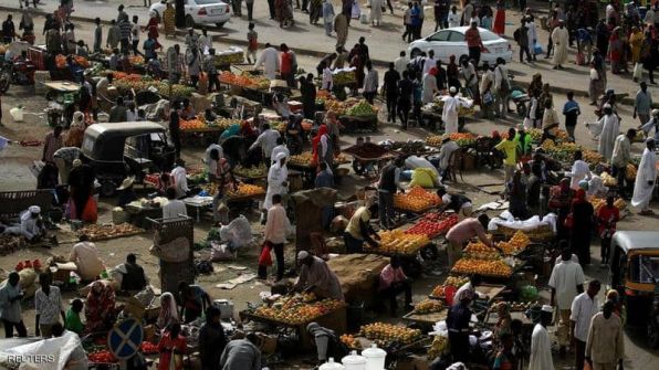 السودان يبدأ بصرف مساعدة شهرية لتخفيف المصاعب الاقتصادية